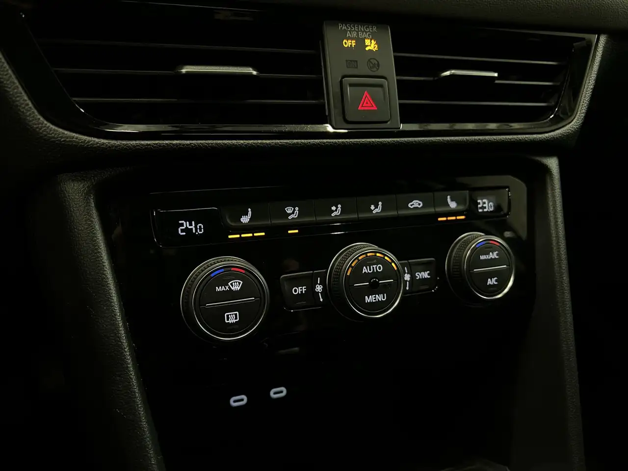 Volkswagen Taos снимка Volkswagen Taos