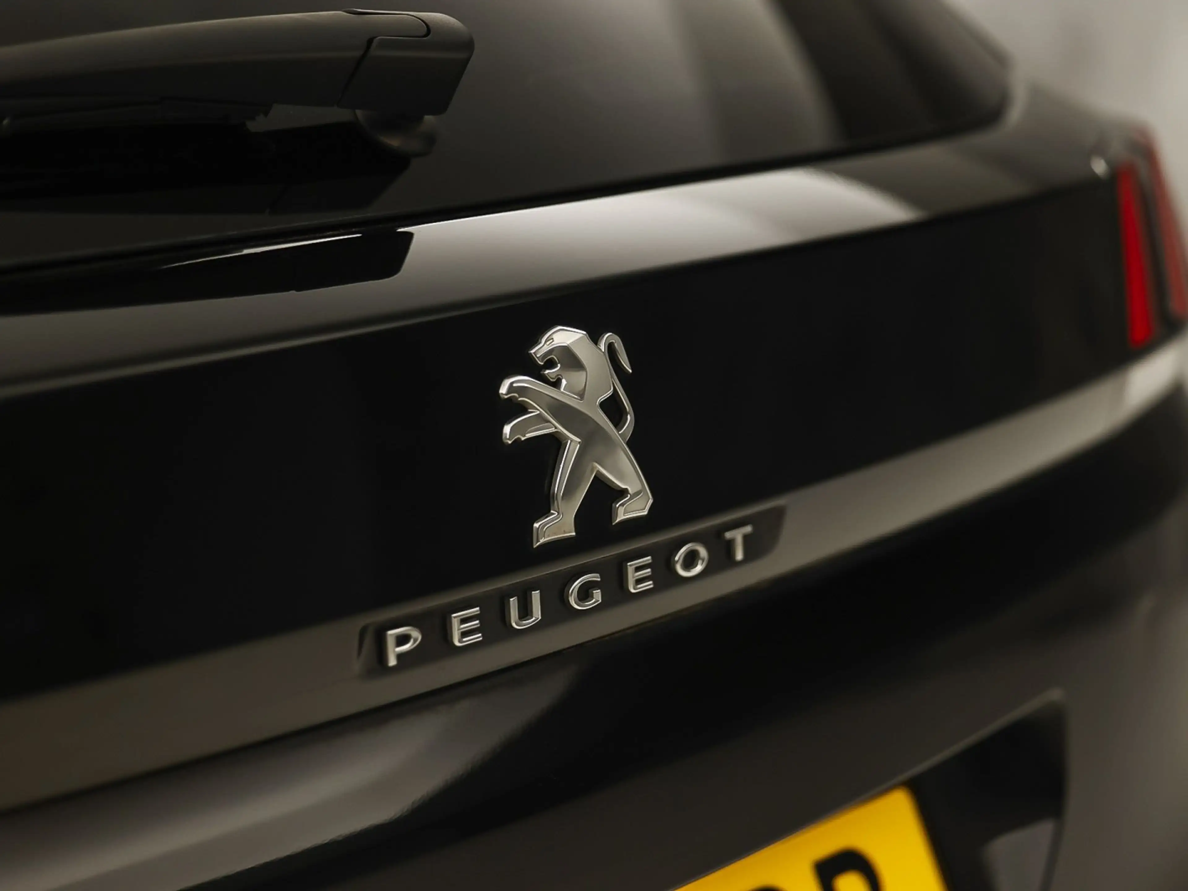 Peugeot 3008 1.2 PureTech Allure Pack (APPLE CARPLAY, GROOT NAV — photo 30
