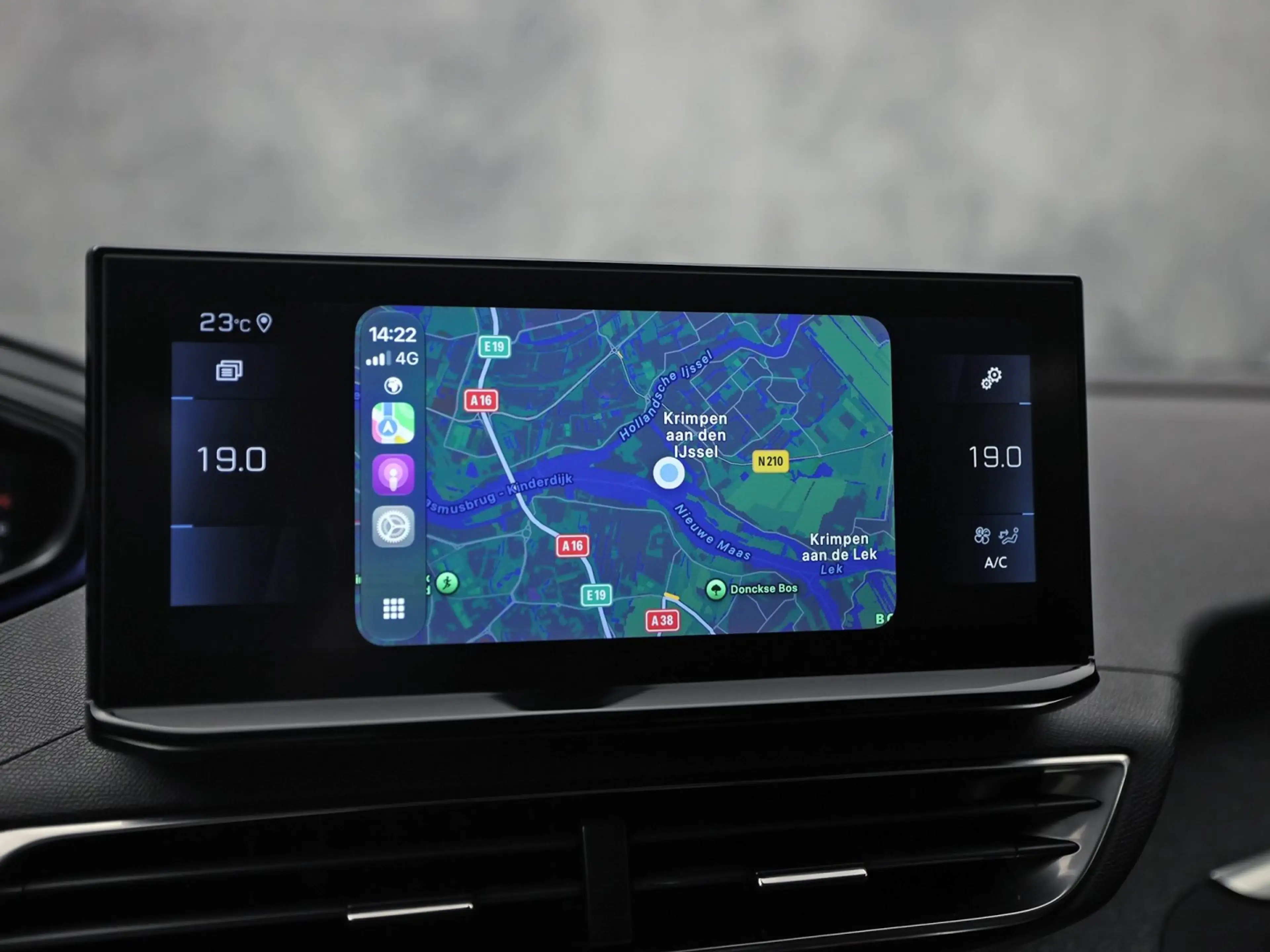 Peugeot 3008 1.2 PureTech Allure Pack (APPLE CARPLAY, GROOT NAV — photo 24