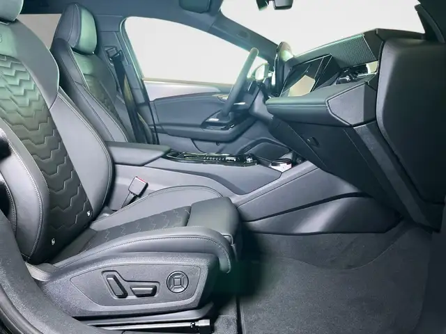 Audi A6 E-Tron view 11