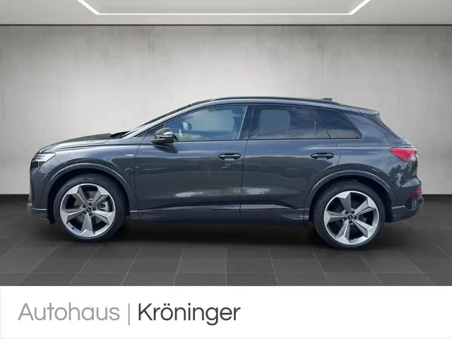 Audi E-Tron view 3