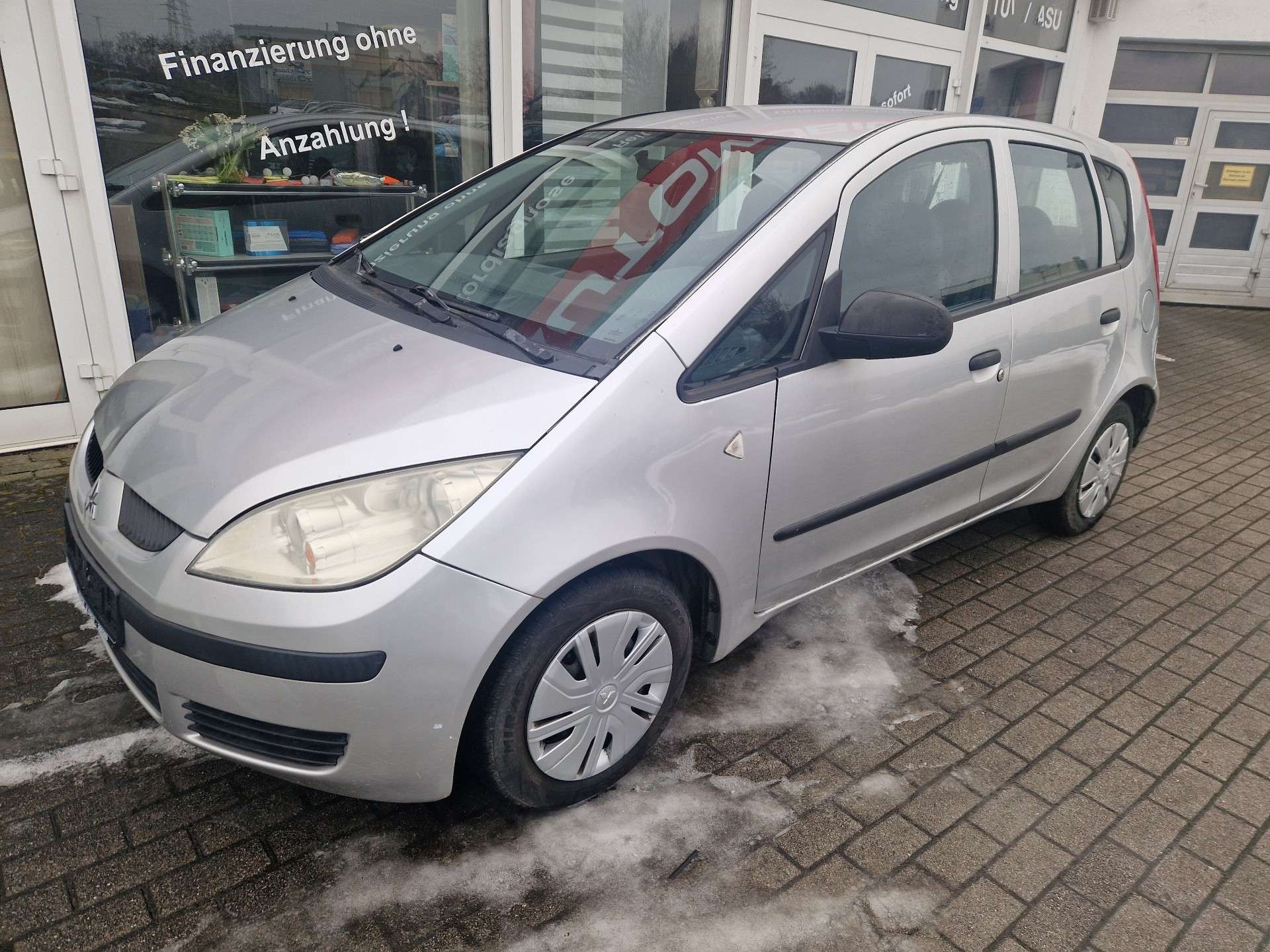 Second hand Mitsubishi Colt 1.1 MPI