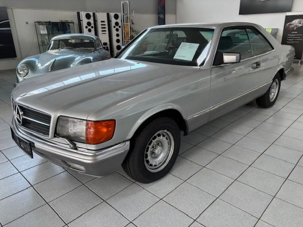 Mercedes-Benz 500 SEC, foto 2