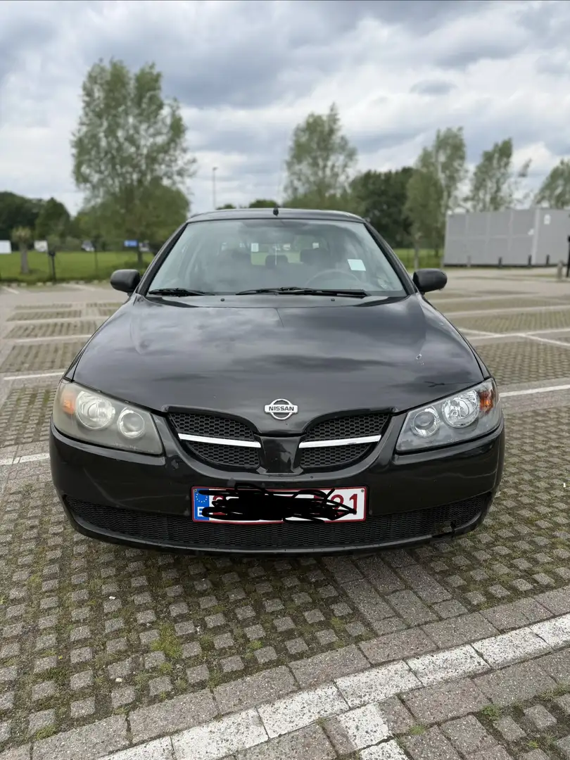 Nissan Almera - 2