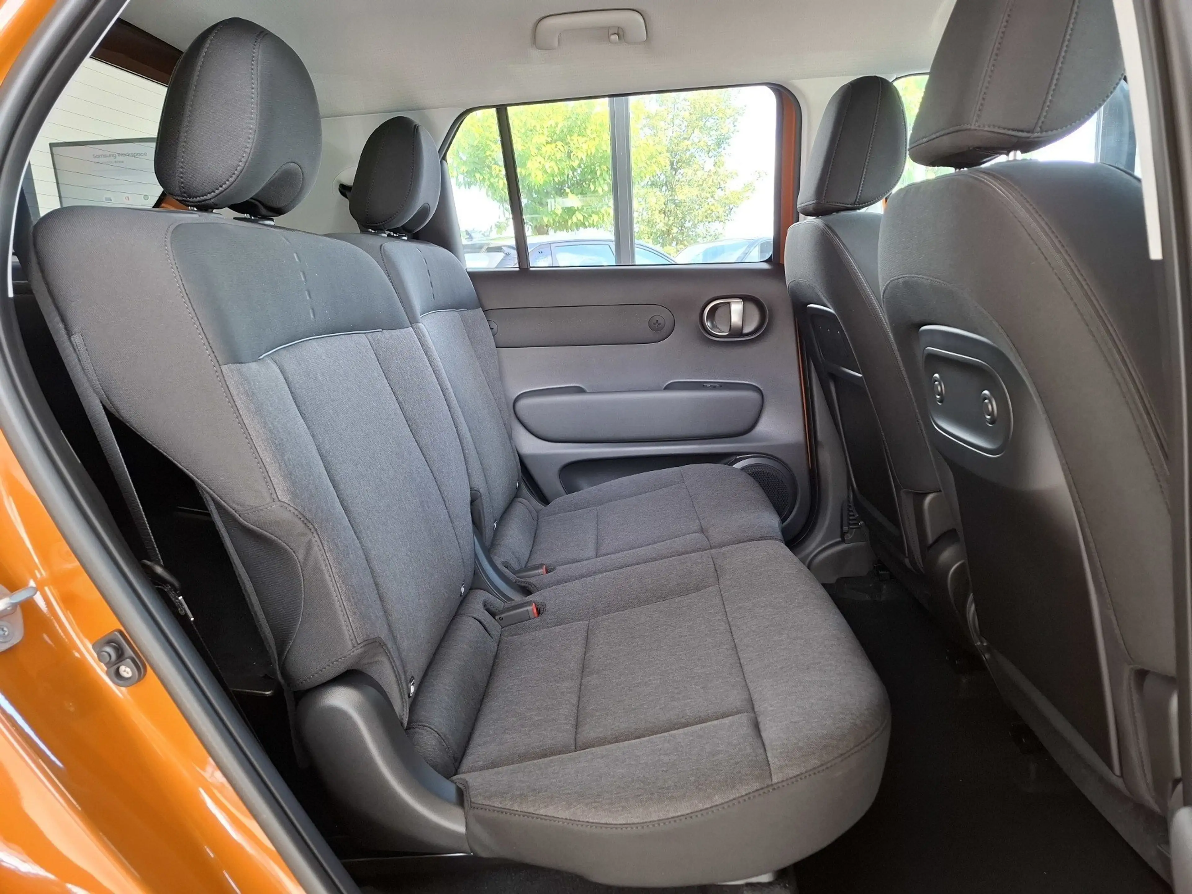 Hyundai Inster MY26 49 kWh (115 PS) Prime V2L-Paket — photo 15