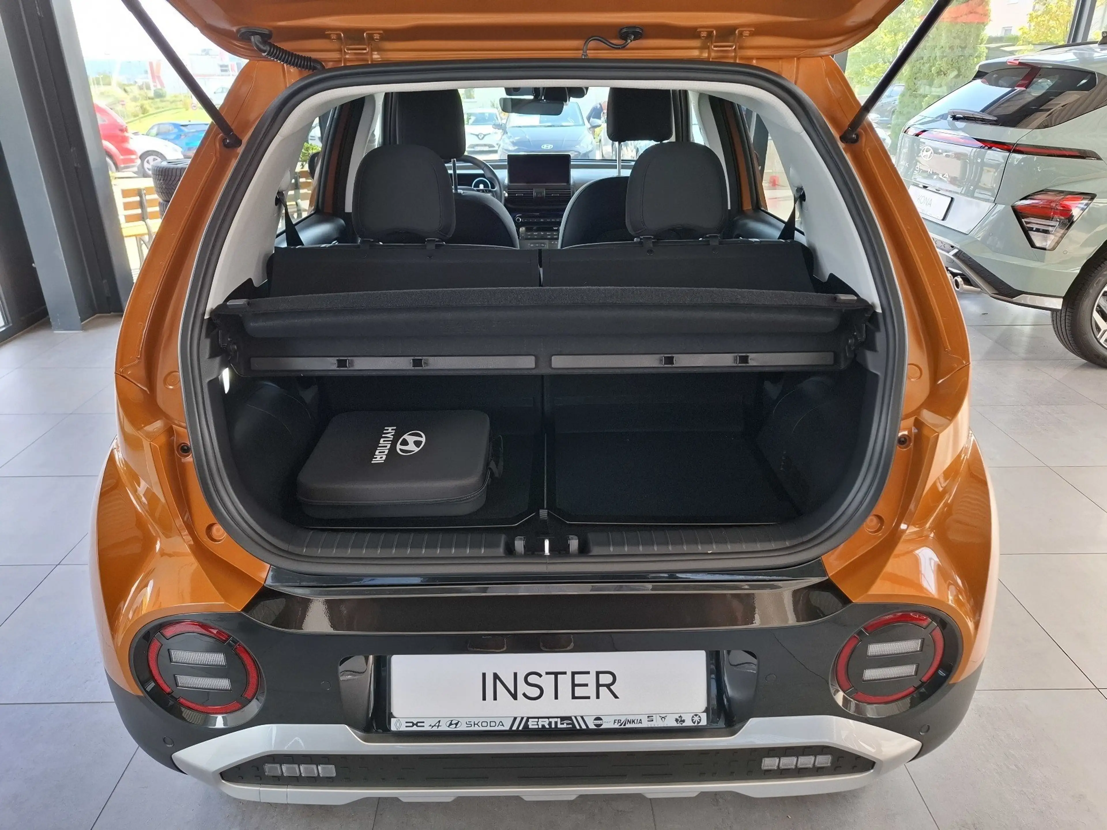 Hyundai Inster MY26 49 kWh (115 PS) Prime V2L-Paket — photo 8