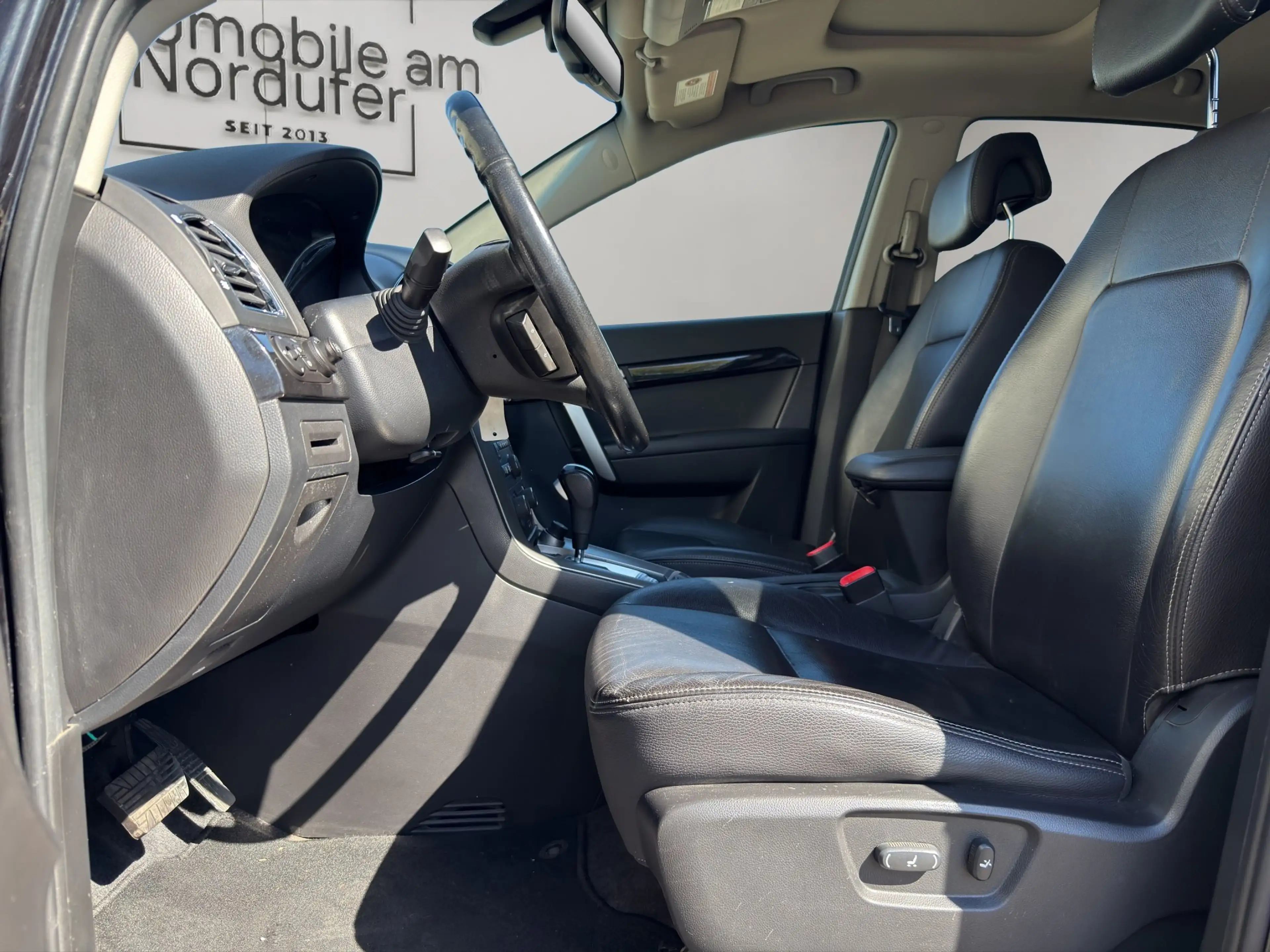 Chevrolet Captiva 2.2 D LTZ 4WD Aut.-7Sitzer-2Hand-Scheckheft-AHK — photo 11