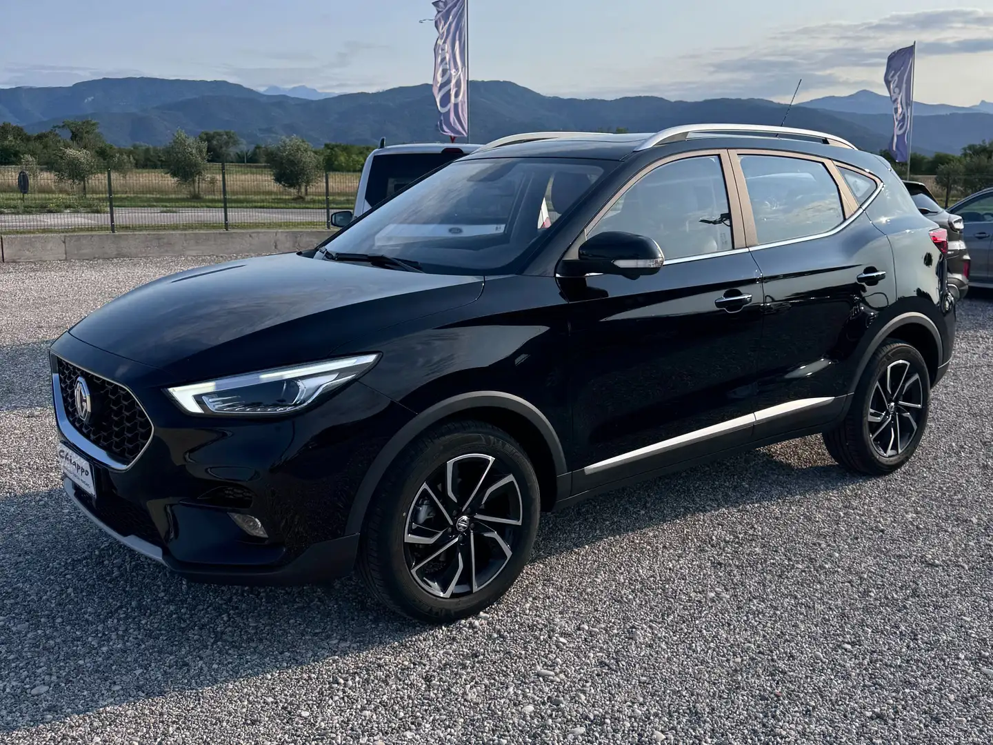 MG ZS ZS 2021 1.0 Luxury Negro - 1