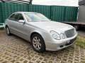 Mercedes-Benz E 240 E -Klasse Lim. E 240 ELEGANCE AUTOMATIK Silber - thumbnail 1