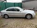 Mercedes-Benz E 240 E -Klasse Lim. E 240 ELEGANCE AUTOMATIK Silber - thumbnail 8