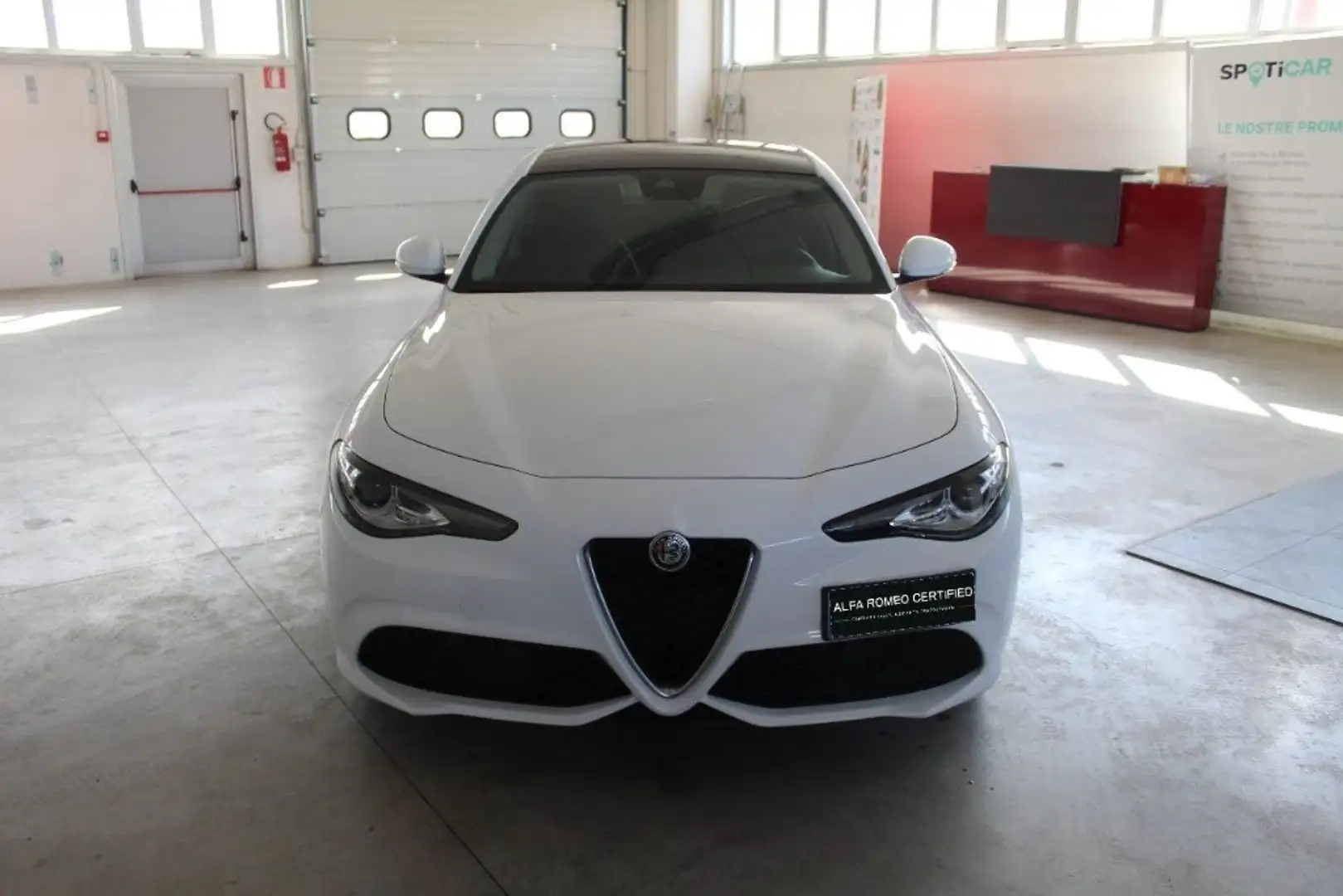 Alfa Romeo Giulia 2.2 Turbodiesel 210 CV AT8 AWD Q4 Veloce Blanc - 2