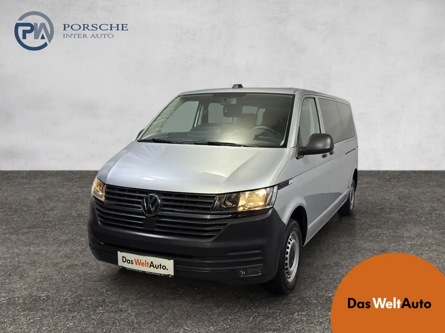 Volkswagen T6.1 Transporter Kombi LR TDI 4MOTION Argent - 1