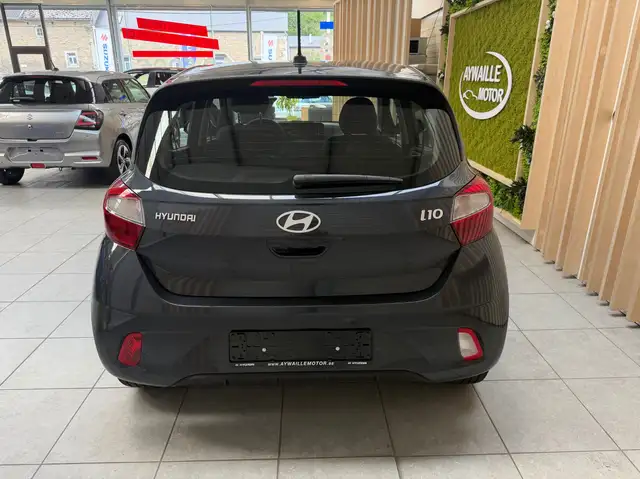 Hyundai i10 view 5