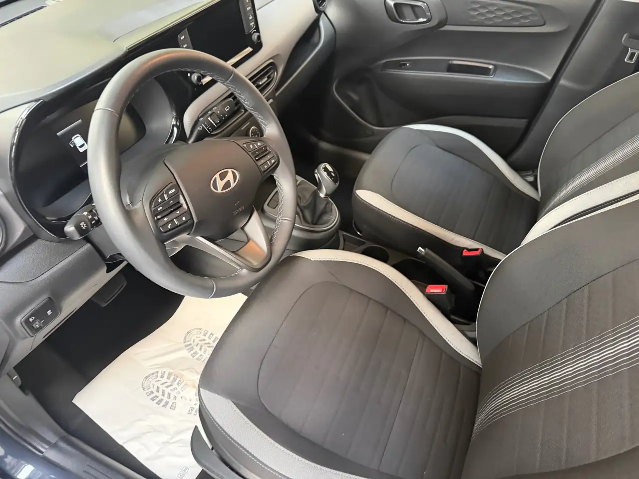 Hyundai i10 1.0i Twist AMT *GARANTIE 07/2030*, миниатюра 7