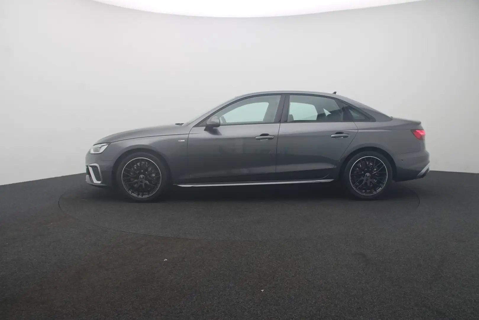 Audi A4 Lim. 40 TDI S line Virt.Cockpit LED Navi Szürke - 2