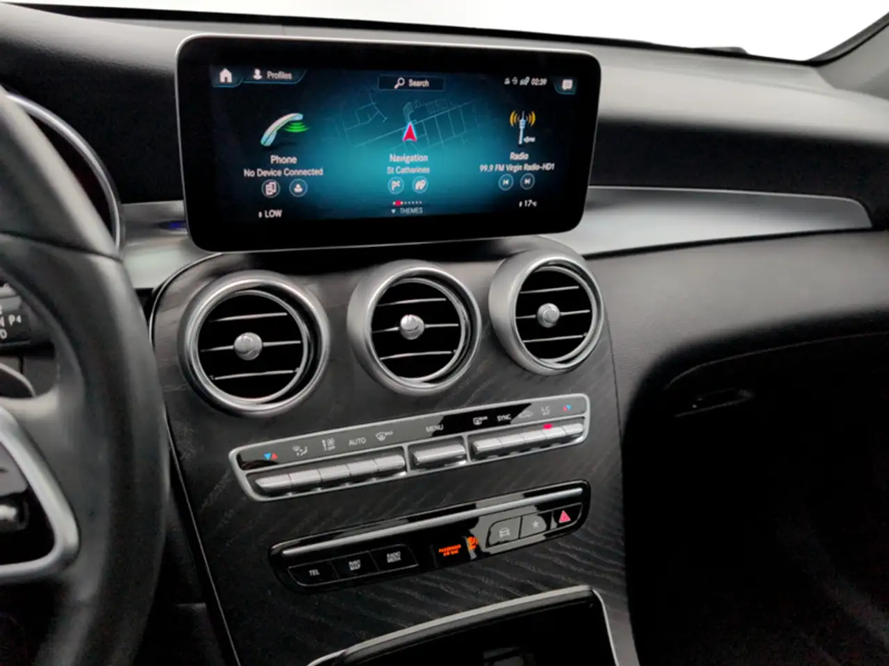 Mercedes-Benz GLC снимка Mercedes-Benz GLC