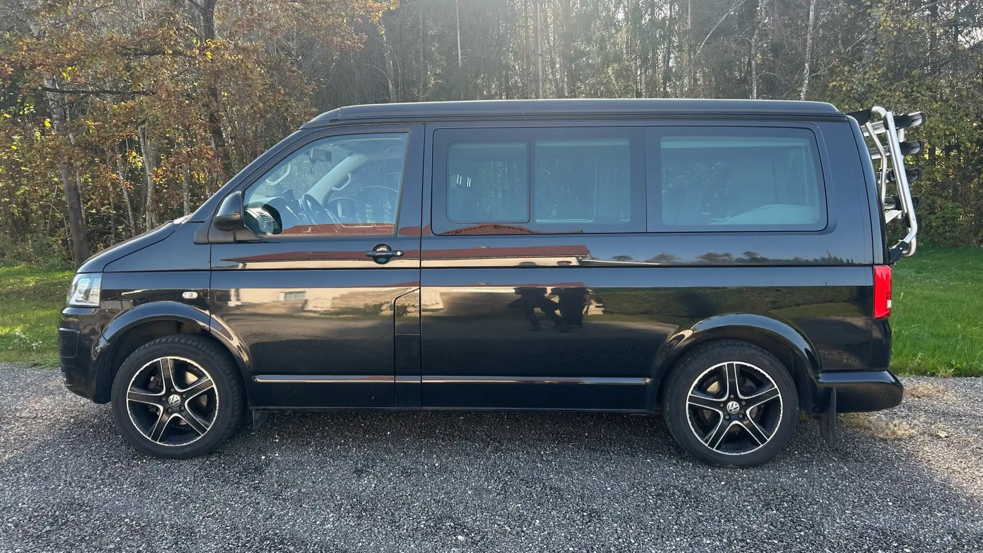 Volkswagen T5 California Beach Černá - 2
