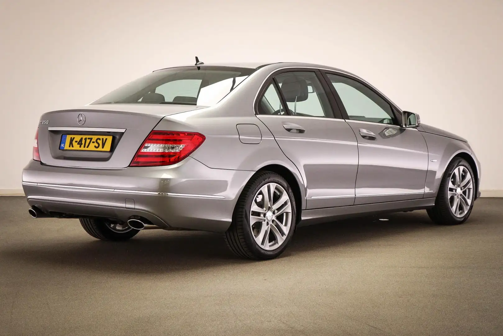 Mercedes-Benz C 350 Elegance Серый - 2