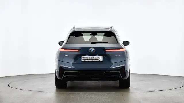 BMW Ix view 5