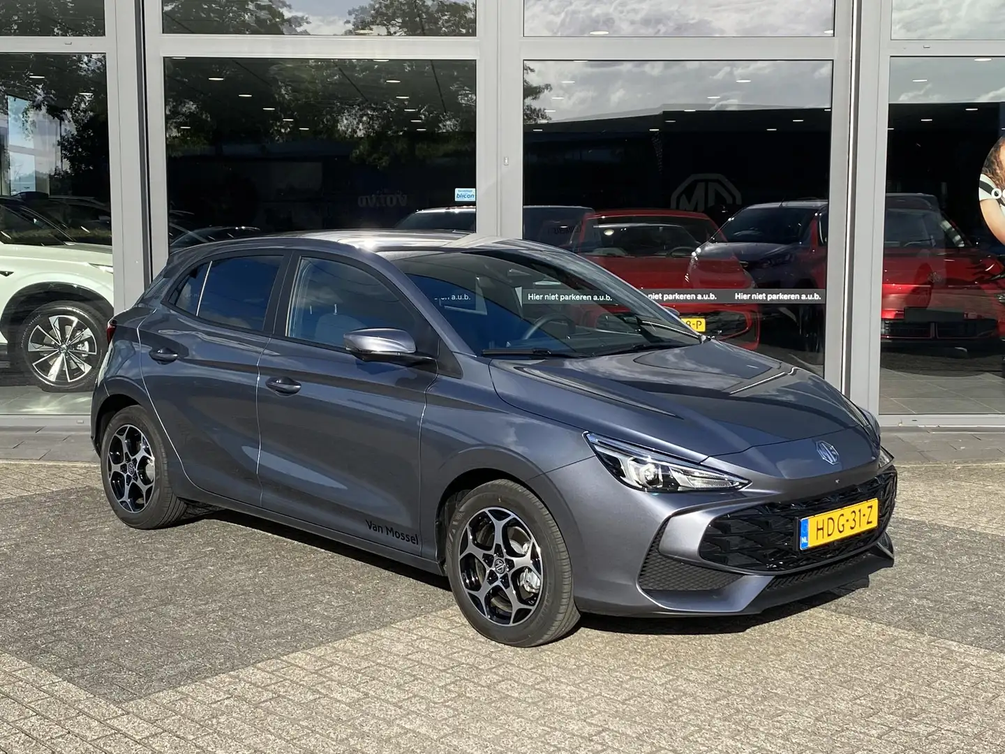 MG MG3 Hybrid+ 1.5 Hybrid Luxury | Leder | Stoelverwarmin Gris - 1