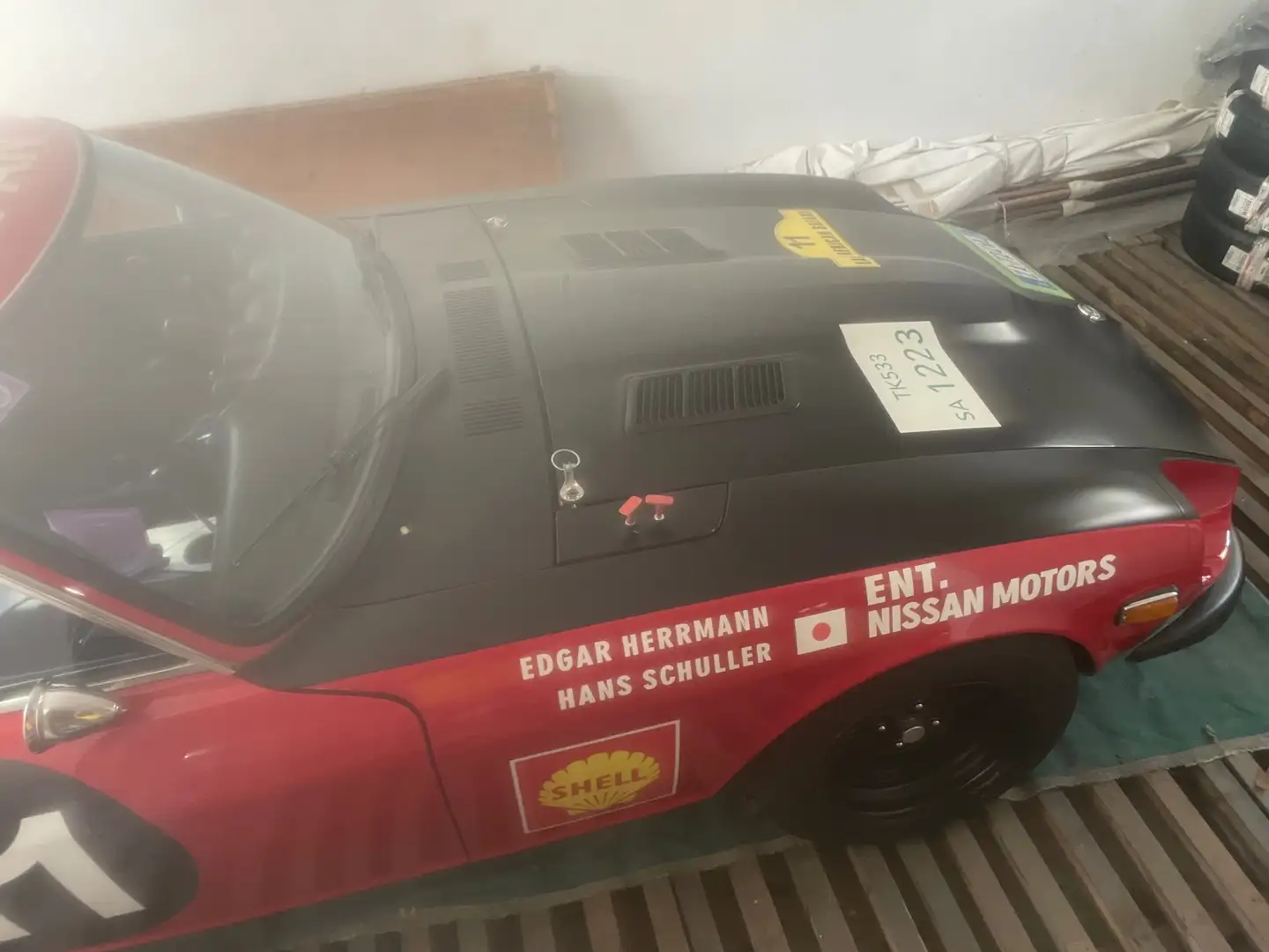 Nissan Datsun z Rot - 1
