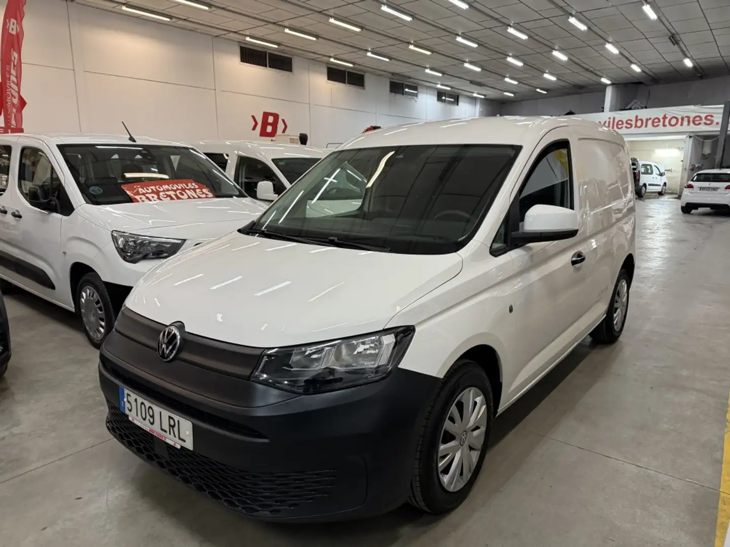 Volkswagen Caddy Furgón 2.0TDI Business 4M 90kW Blanco - 1
