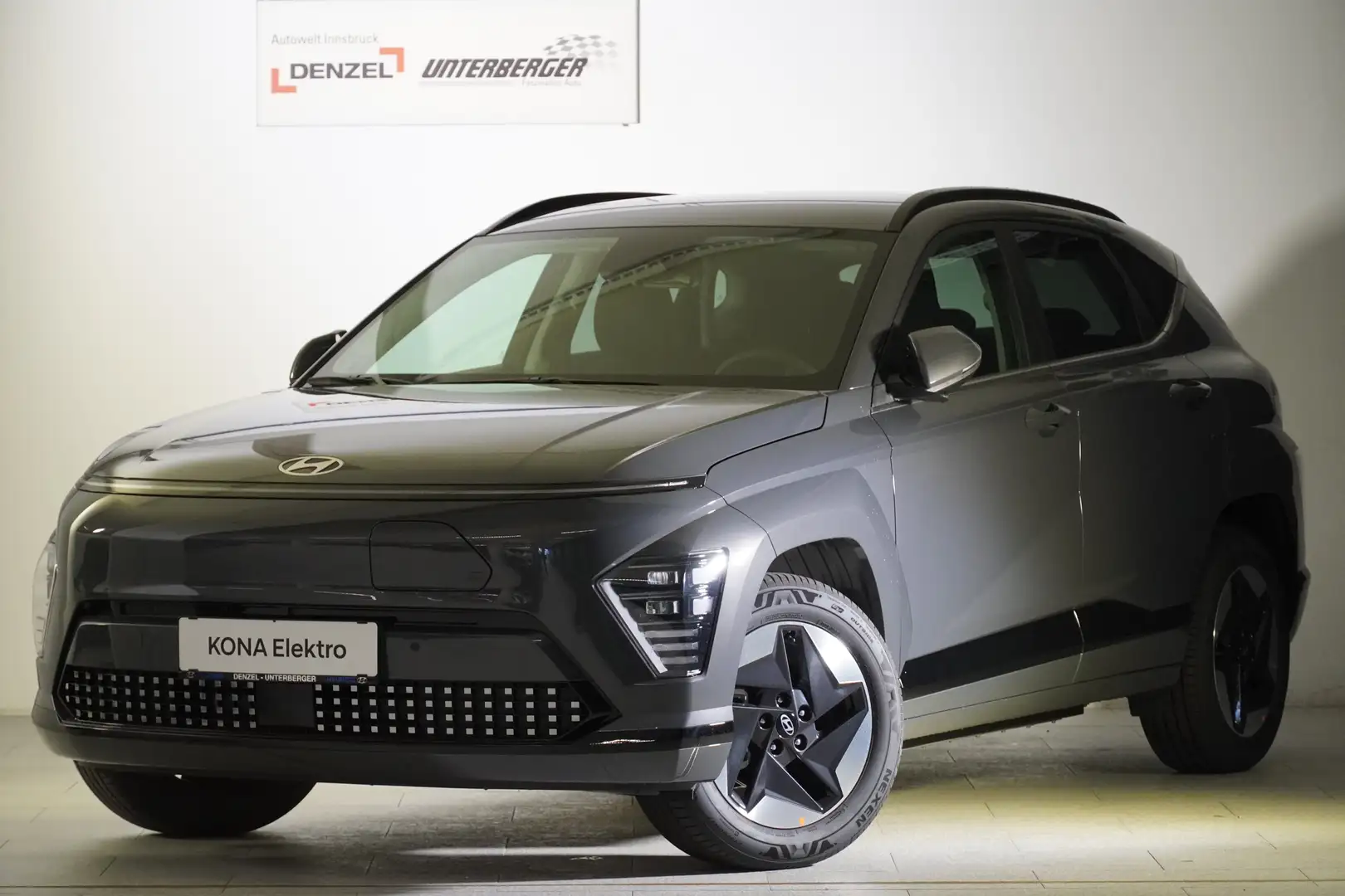 Hyundai KONA Elektro (SX2) GO 65,4 kWh k4eg1-PK1-OP7 Grau - 2