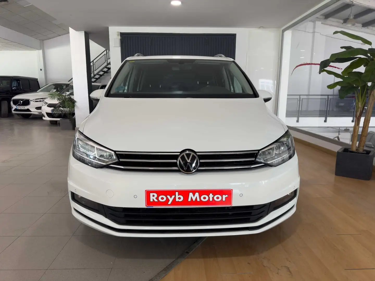 Volkswagen Touran 2.0TDI CR BMT Edition DSG7 85kW Blanco - 2