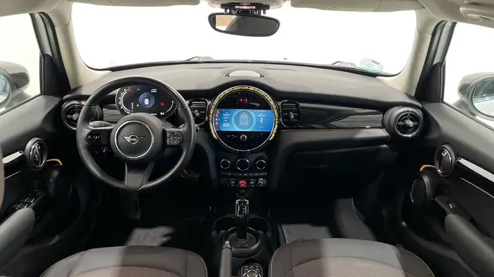 MINI Cooper 2023, foto 8