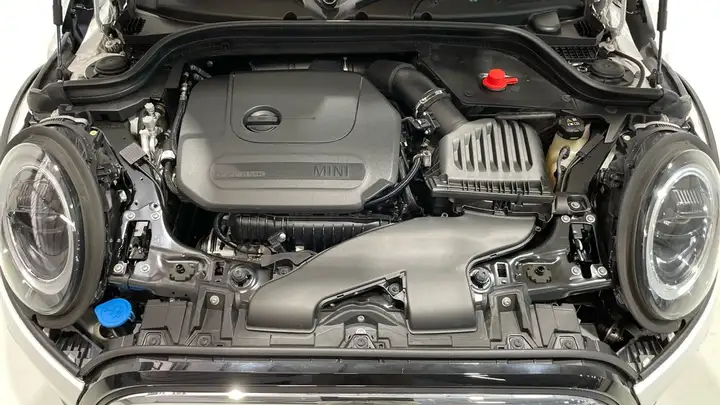 MINI Cooper 2023, foto 15