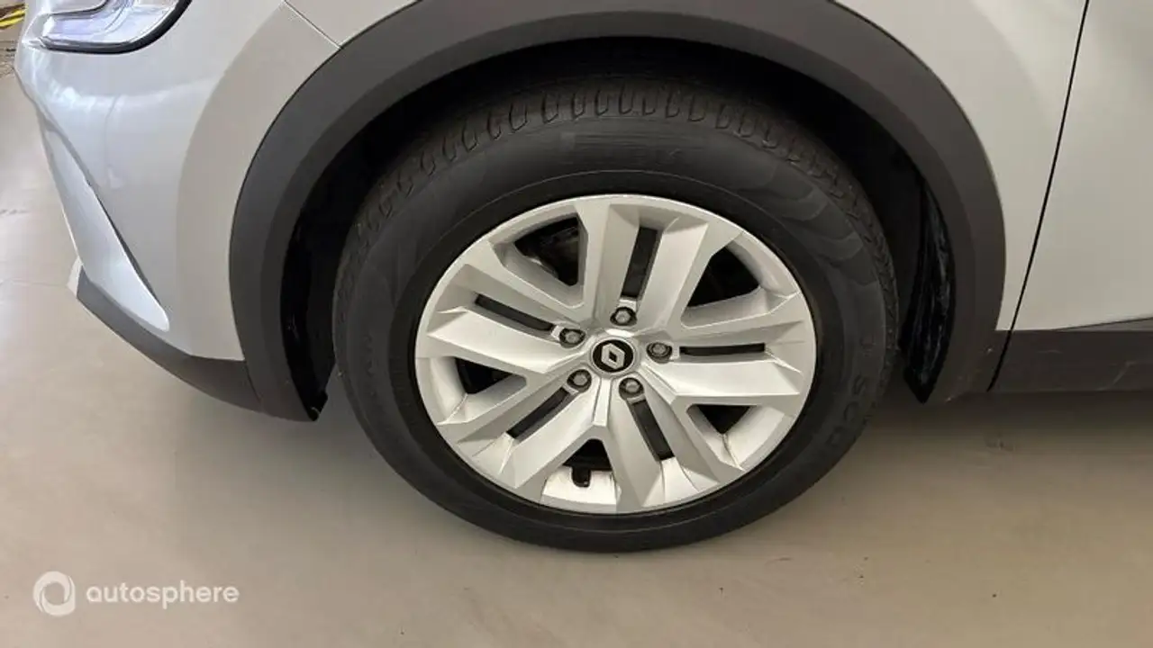 Renault Captur — photo 20