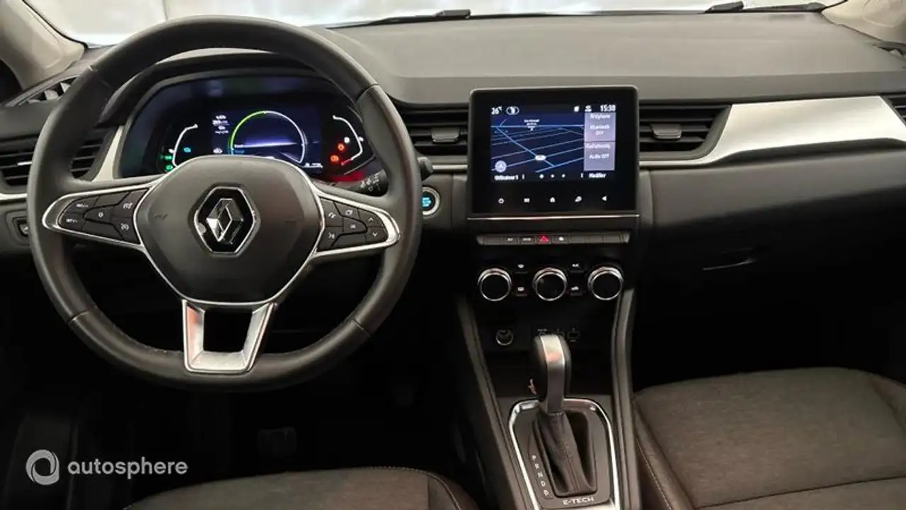 Renault Captur — photo 11