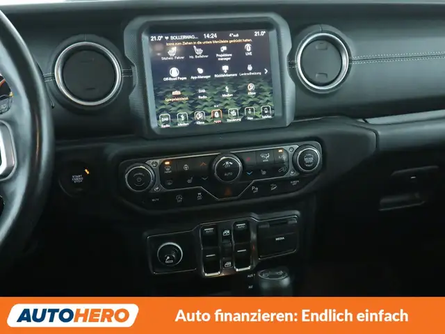 Jeep Wrangler view 27