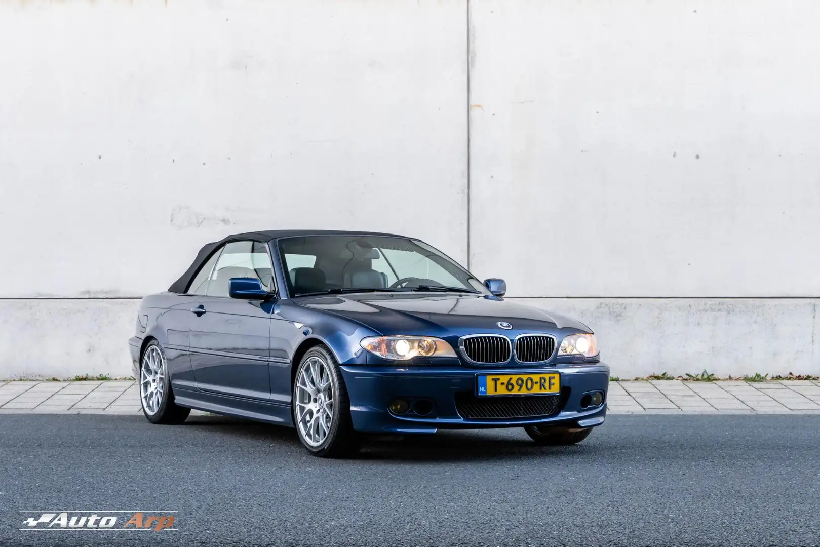 BMW 320 3-serie Cabrio 320Ci Special Executive Bleu - 2