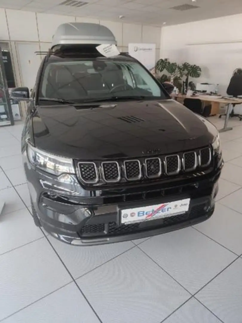 Jeep Compass Zwart - 1