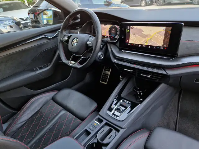 Skoda Octavia view 8