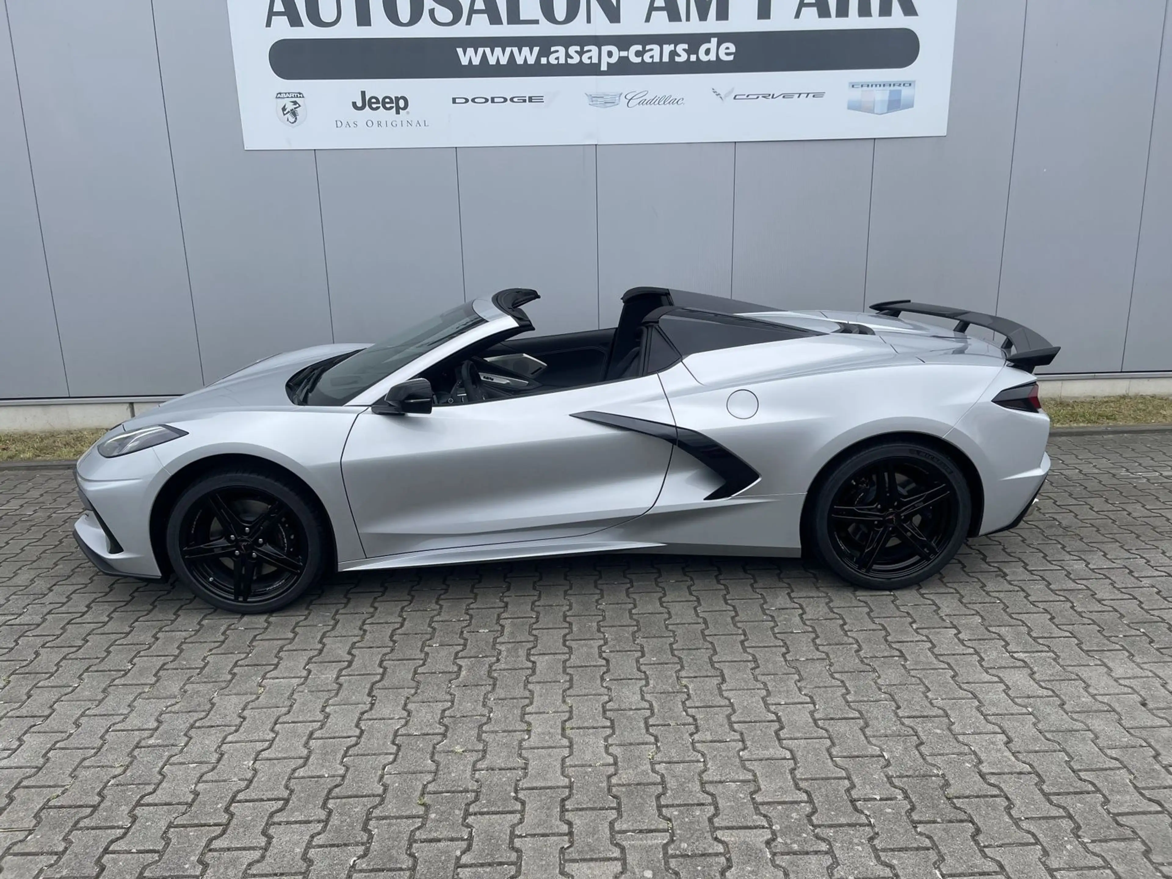 Corvette C8 Convertible blade silver sofort verfügbar — photo 3