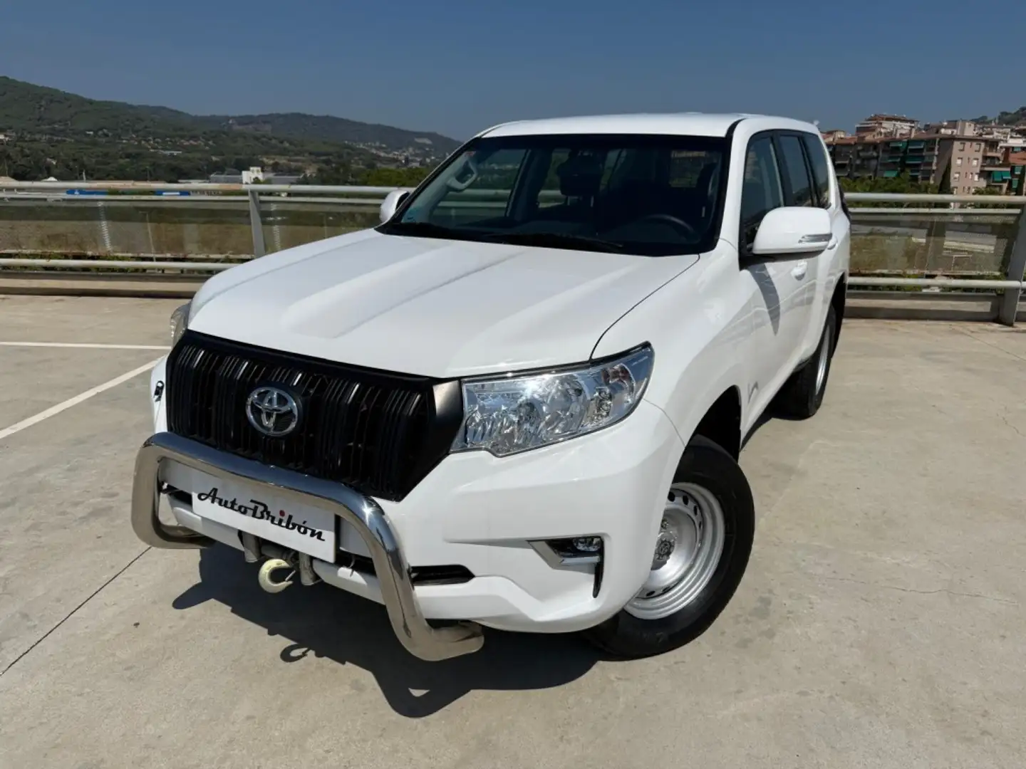 Toyota Land Cruiser D-4D VX Wit - 2