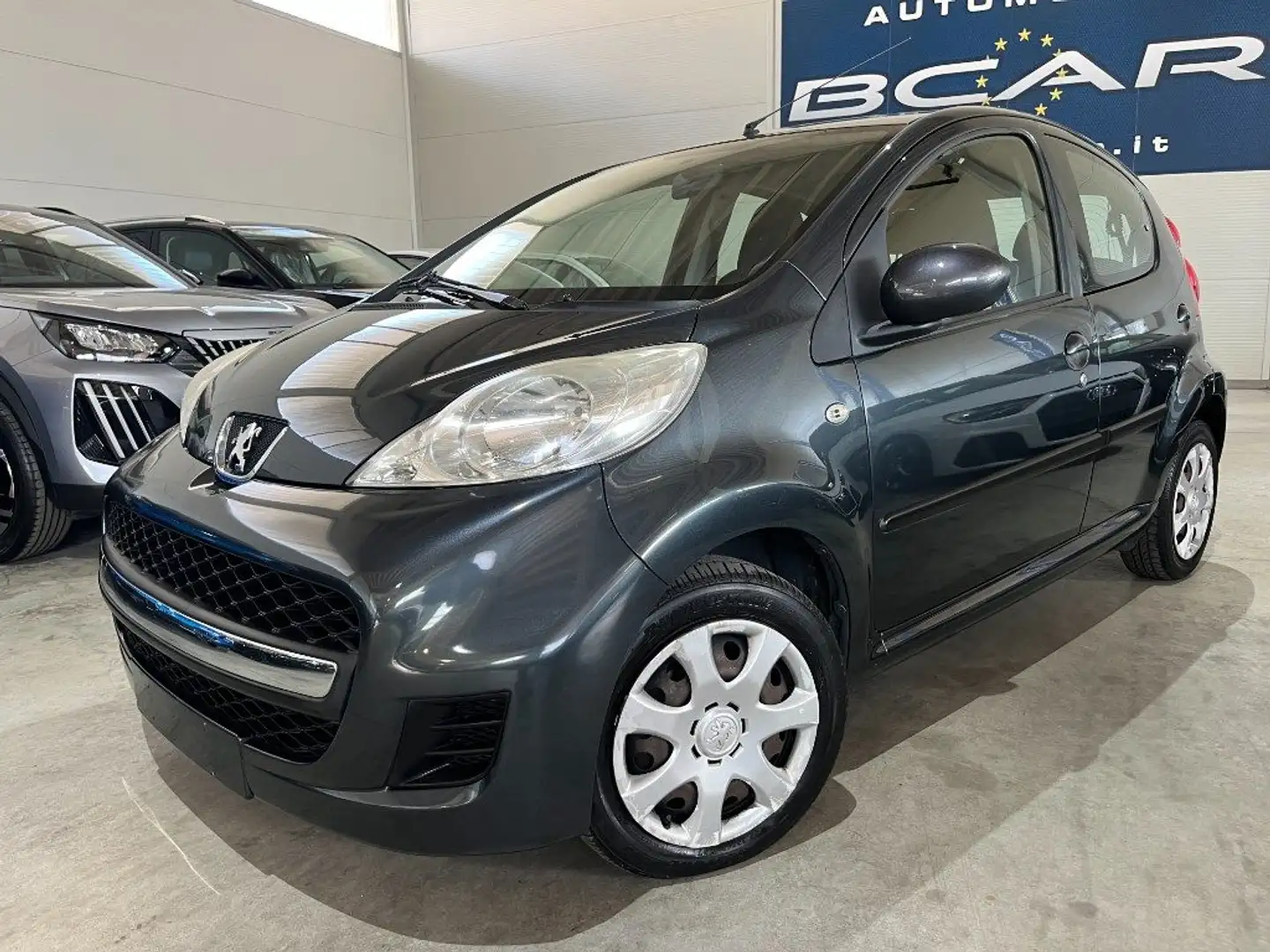 Peugeot 107 1.0 68CV 5p. Plaisir Clima / km certificati 92.000 Grigio - 1