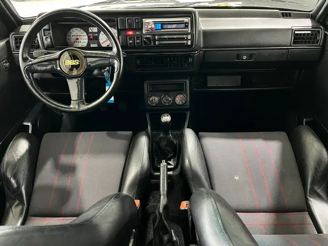 Volkswagen Golf view 15