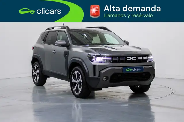 Dacia Duster view 3