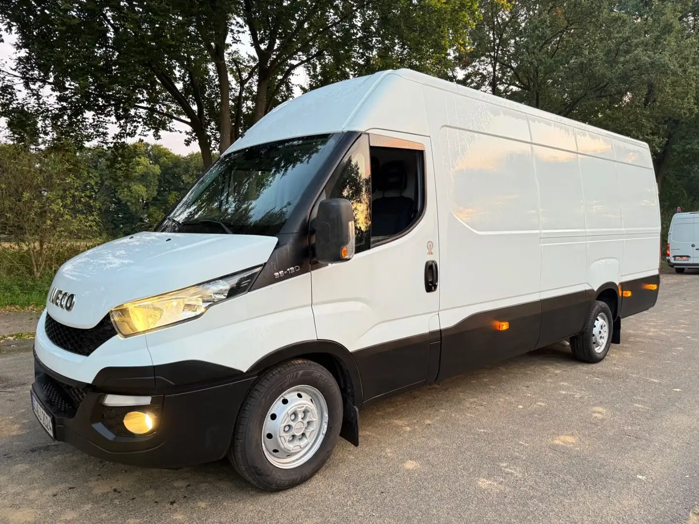 Iveco Daily*35S14*Maxi-XXL*Guten-Zustand*Klima*Navi* Blanc - 1