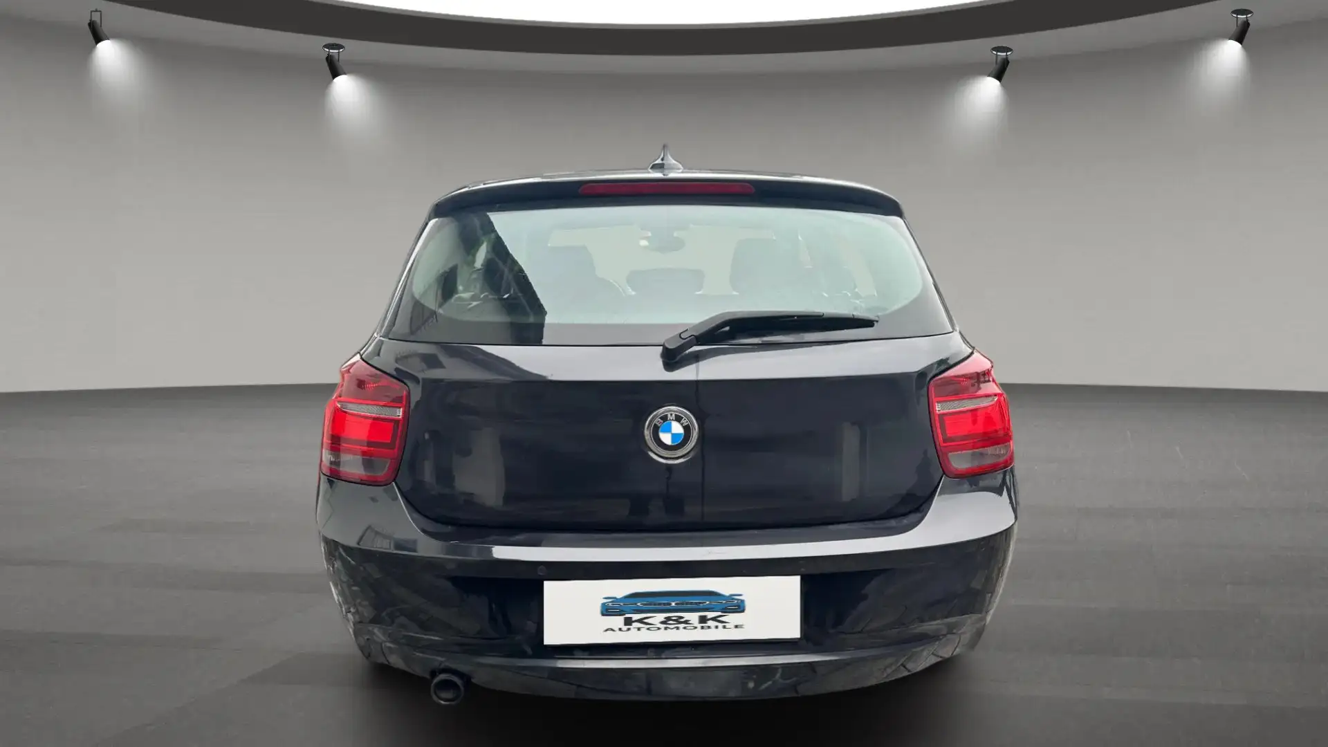 BMW 120 120d Automatik - Sport - Prf. Navi - 2
