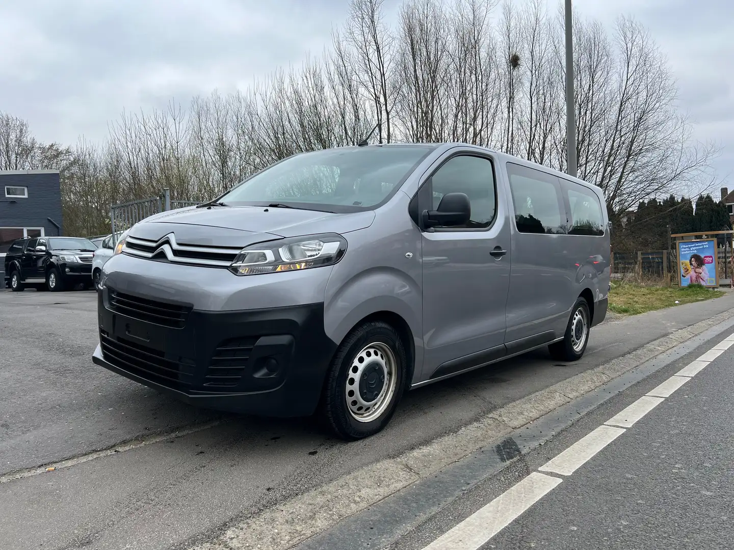 Citroen Spacetourer 1.5 BlueHDi M Feel S 9 PLACES GARANTIE CREDIT100% Gris - 1