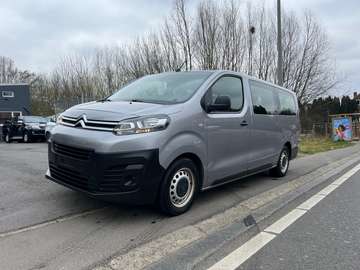 1.5 BlueHDi M Feel S 9 PLACES GARANTIE CREDIT100%