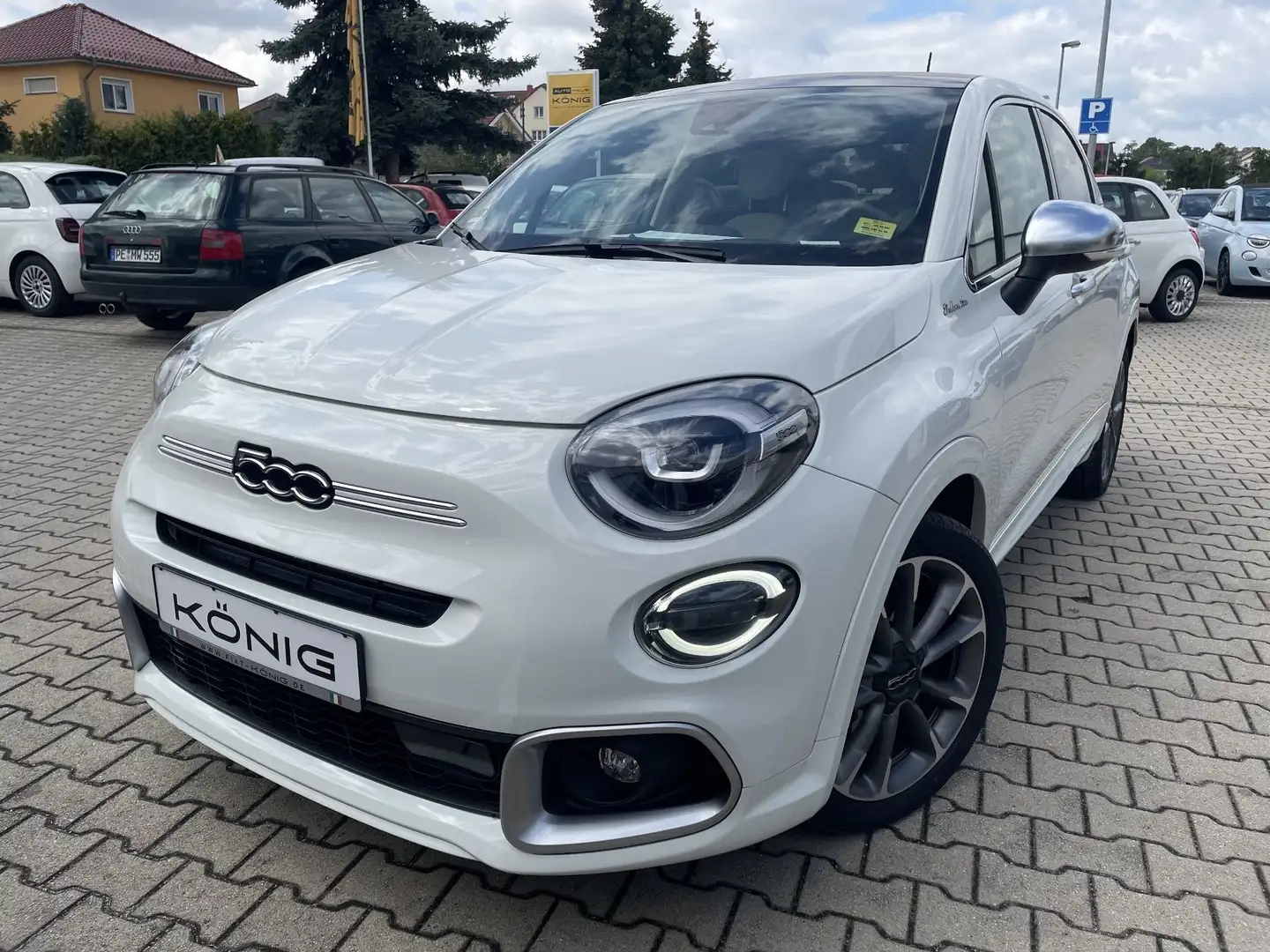 Fiat 500X 1,5 Automatik Piu Dolcevita Weiß - 1