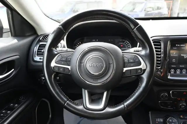 Jeep Compass view 13