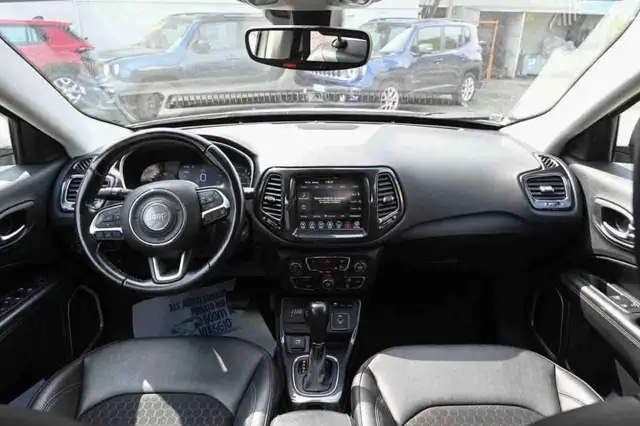 Jeep Compass view 11