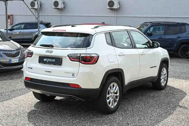 Jeep Compass view 5