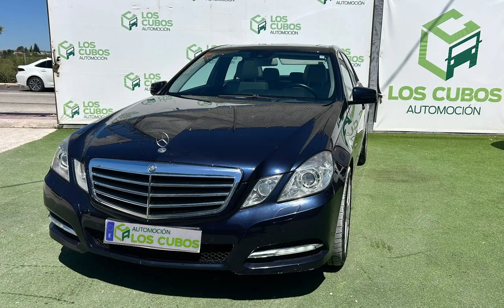 Mercedes-Benz E 350 350CDI BE Avantgarde 4M Aut. Blu/Azzurro - 1